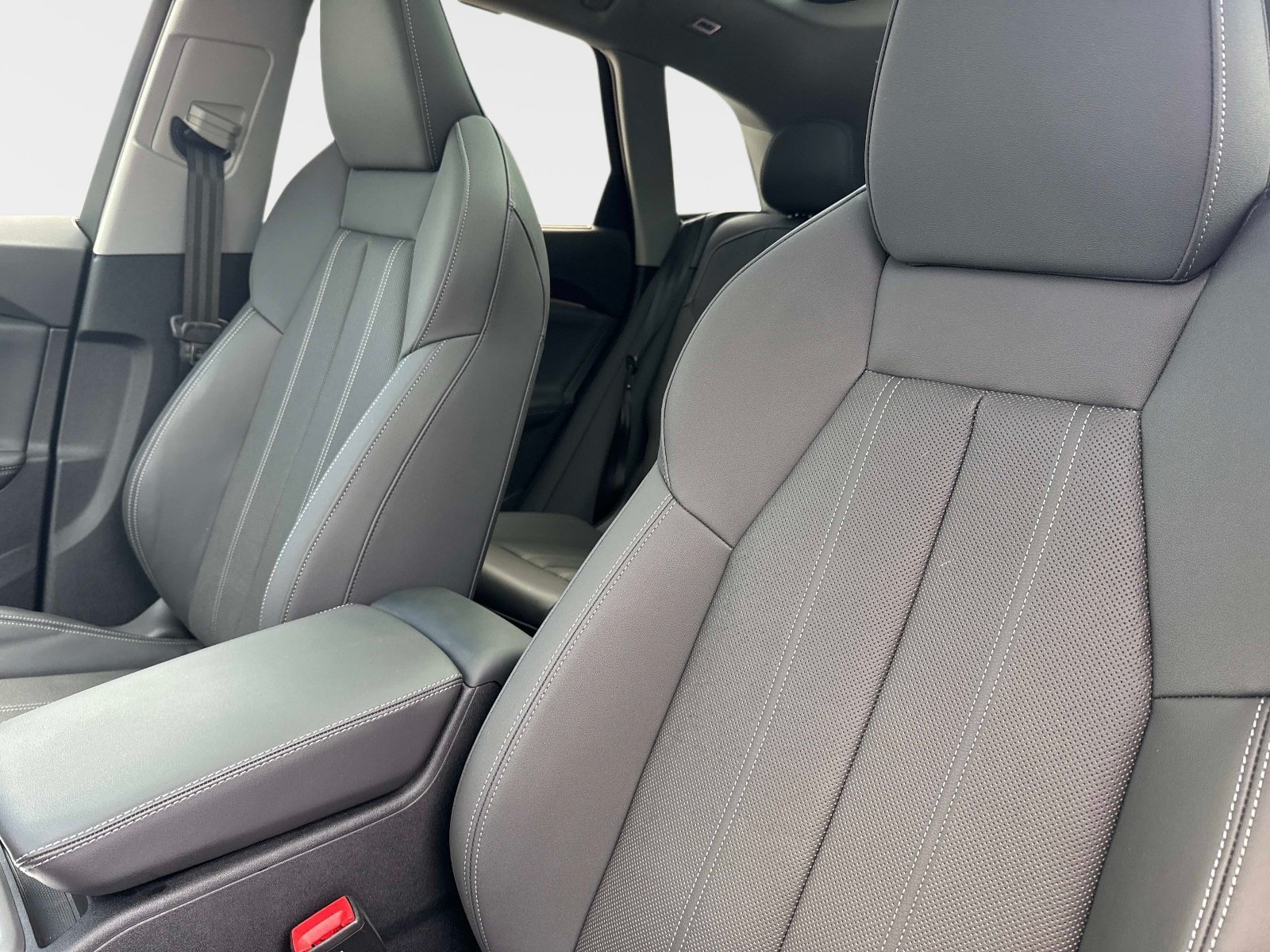 Certified 2025 Audi Q5 Premium AWD/4WD image 21