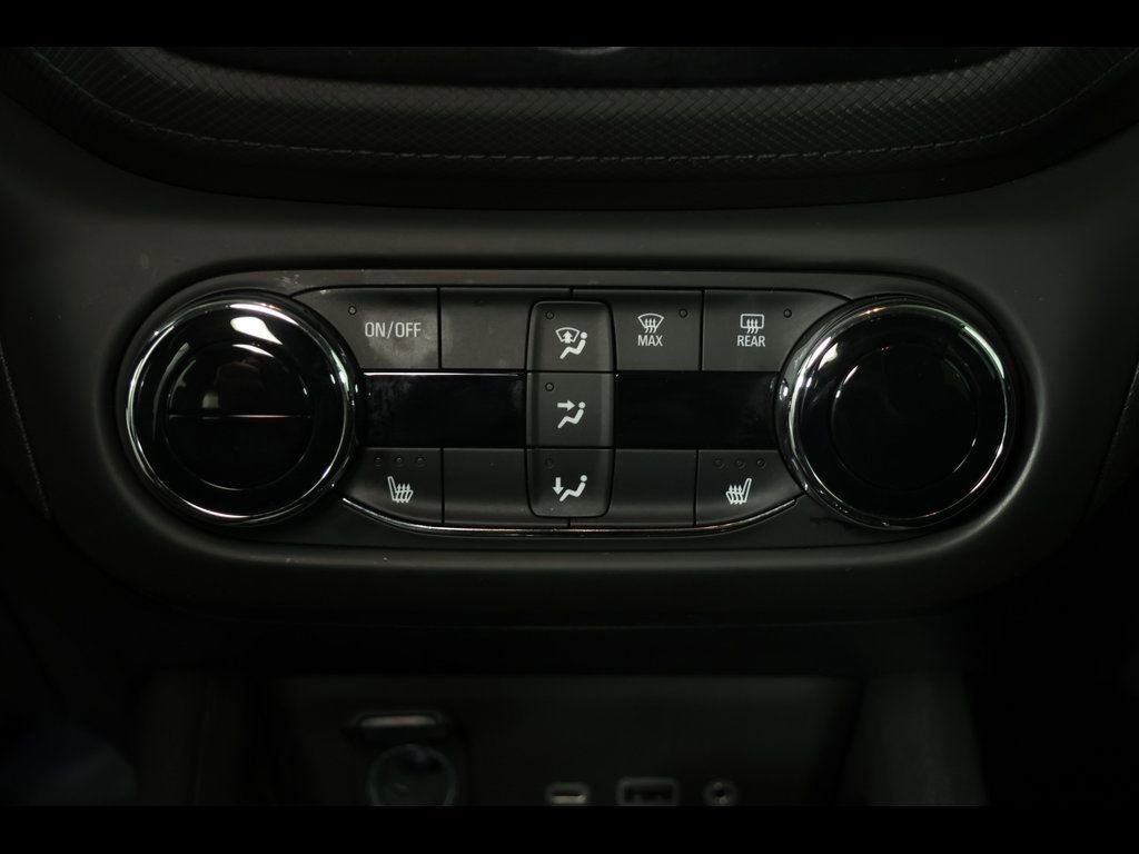 Used 2023 Chevrolet TrailBlazer LT w/ Convenience Package image 16