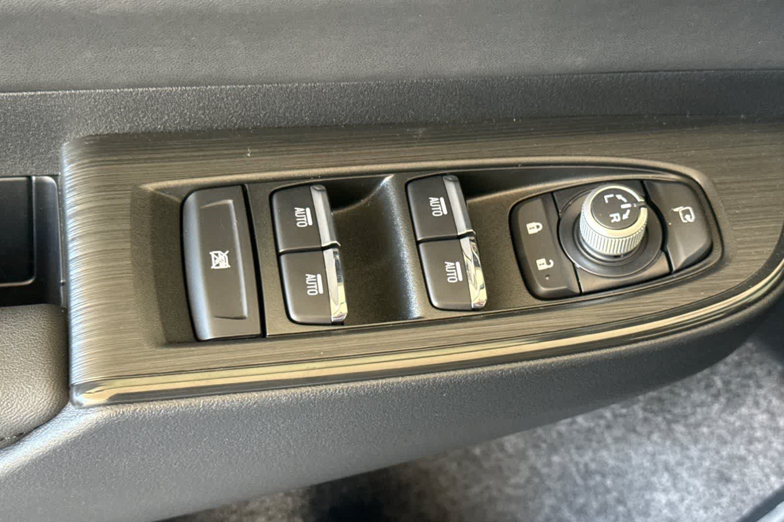 New 2026 Subaru Outback Touring XT AWD/4WD image 13