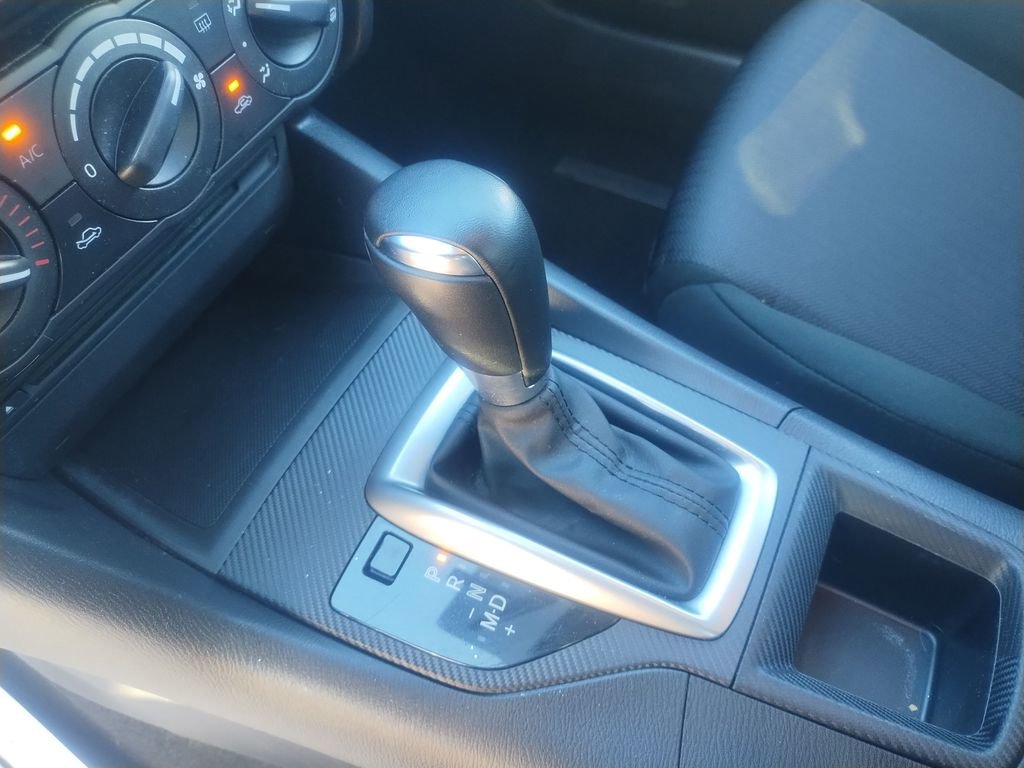 Used 2014 MAZDA MAZDA3 i Sport image 23