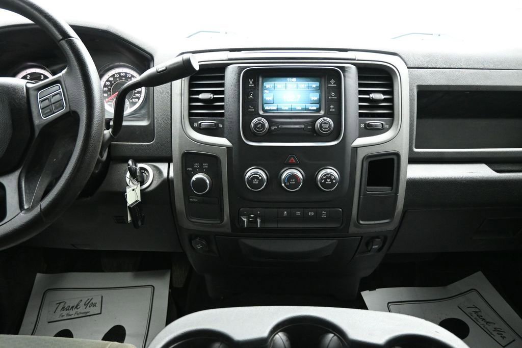 Used 2017 RAM 2500 Tradesman w/ Chrome Appearance Group AWD/4WD image 17