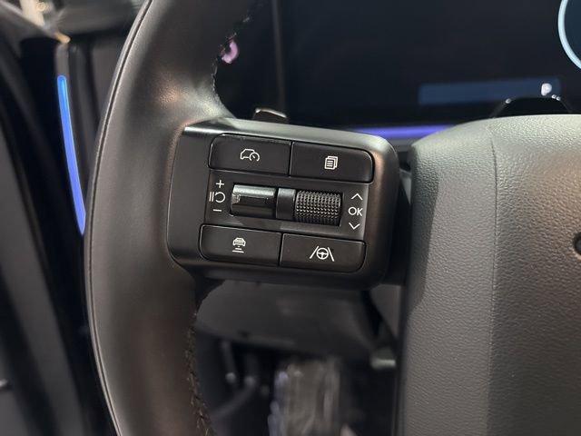 Used 2025 Hyundai Santa Fe Calligraphy AWD/4WD image 16