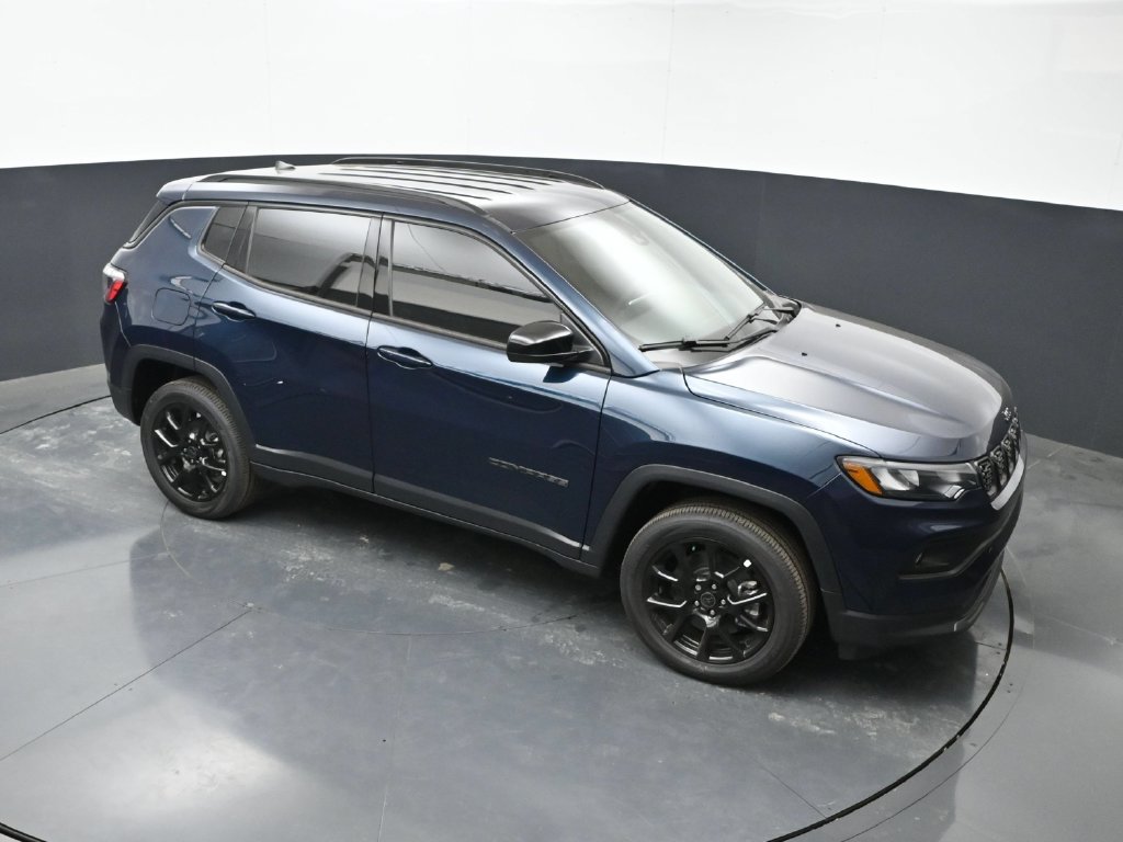 New 2026 Jeep Compass Latitude AWD/4WD image 38
