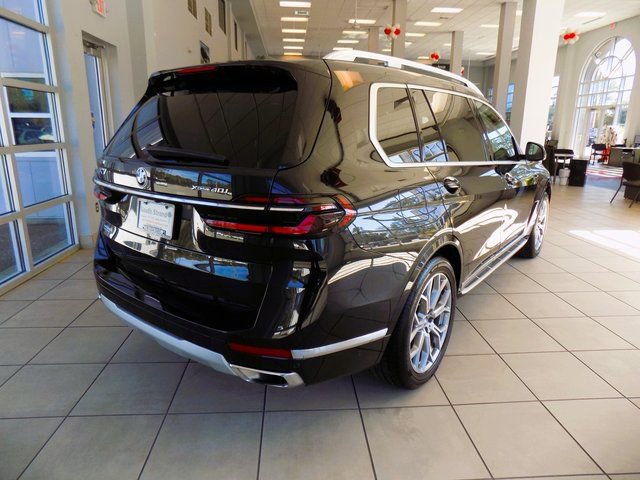 Used 2024 BMW X7 xDrive40i image 7