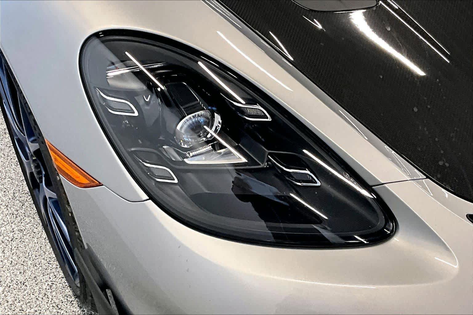Used 2025 Porsche 718 Cayman GT4 RS RWD image 29