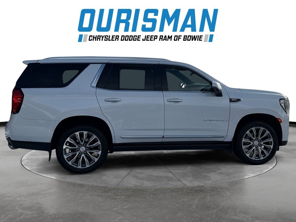 Used 2021 GMC Yukon Denali w/ Denali Premium Package image 7