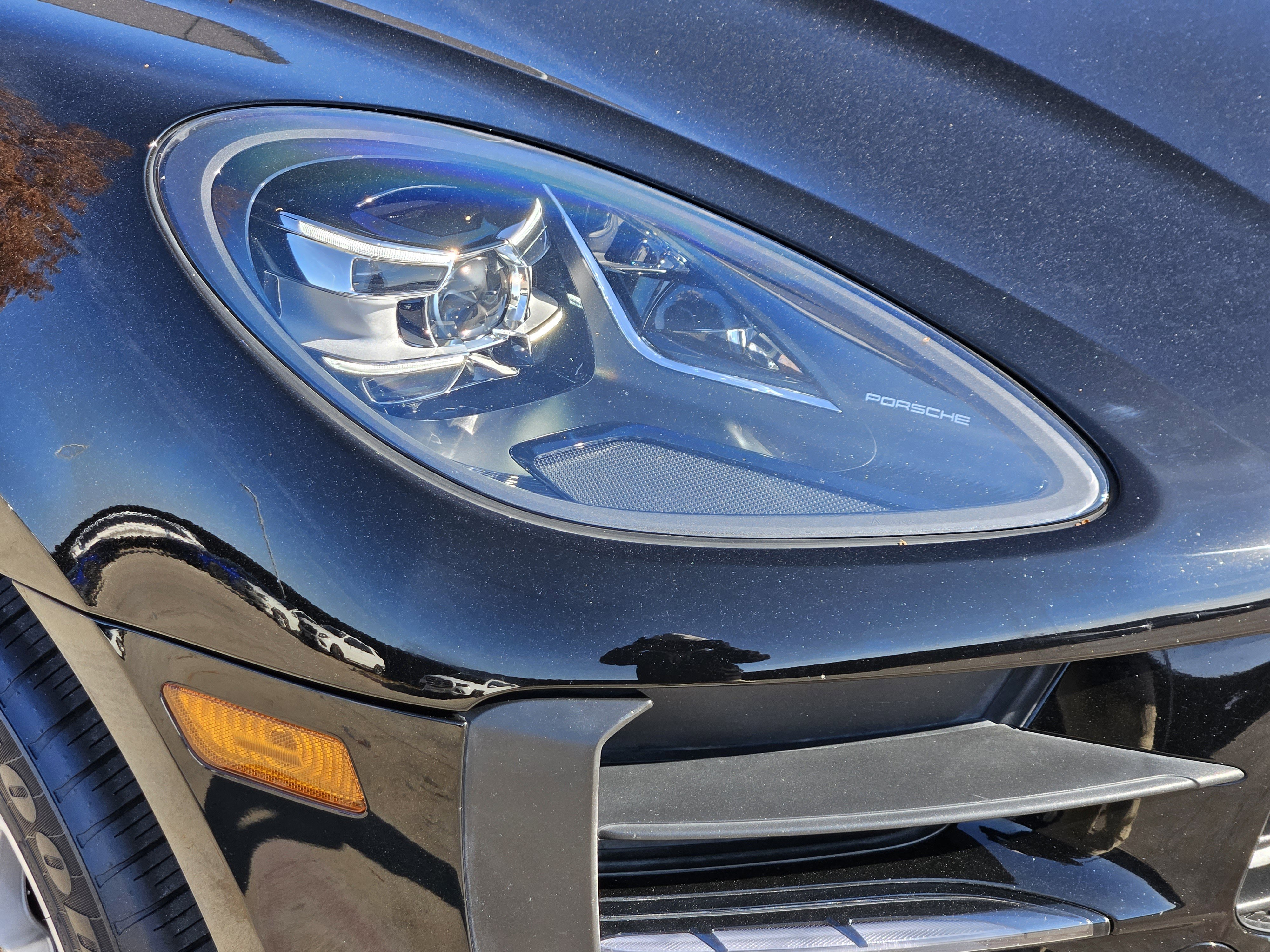 Used 2019 Porsche Macan image 6