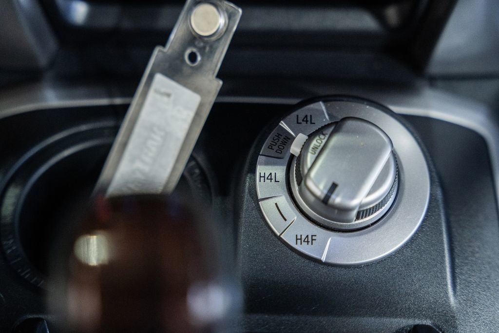 Used 2023 Toyota 4Runner Limited image 25