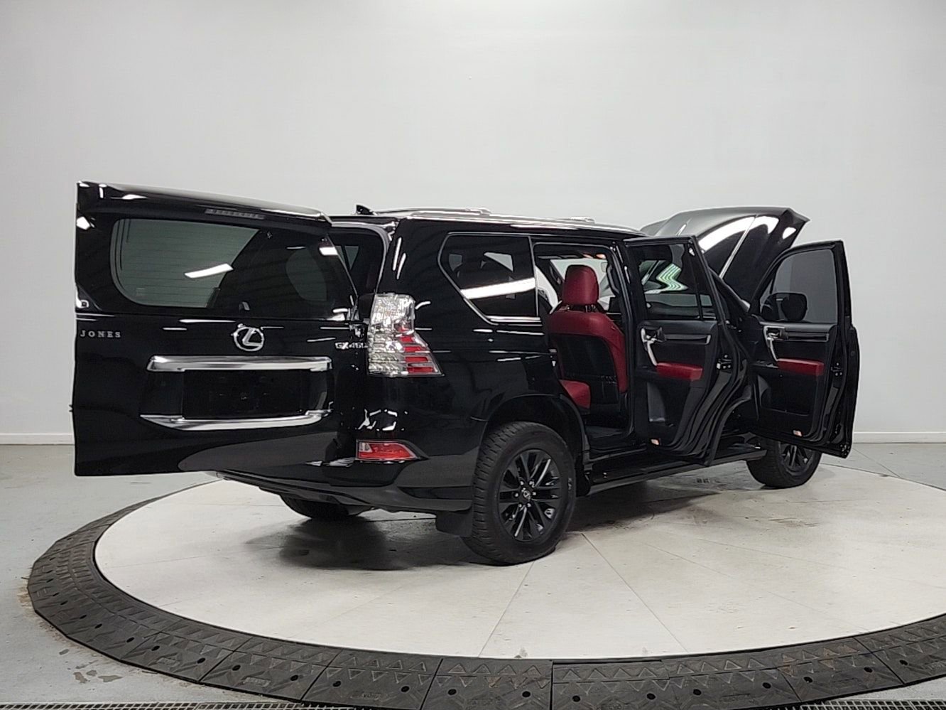 Used 2023 Lexus GX 460 Premium w/ Premium Package AWD/4WD image 15