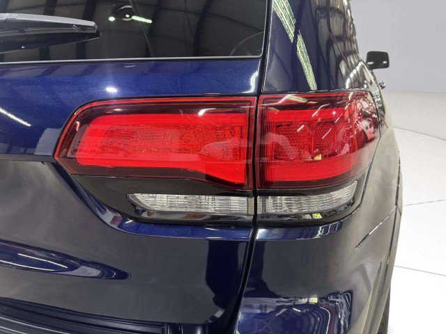 Used 2018 Jeep Grand Cherokee Trackhawk w/ Trailer Tow Group IV AWD/4WD image 12