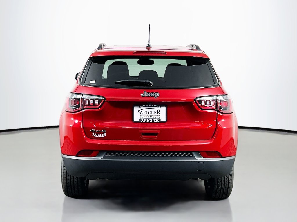 New 2026 Jeep Compass Latitude AWD/4WD image 6