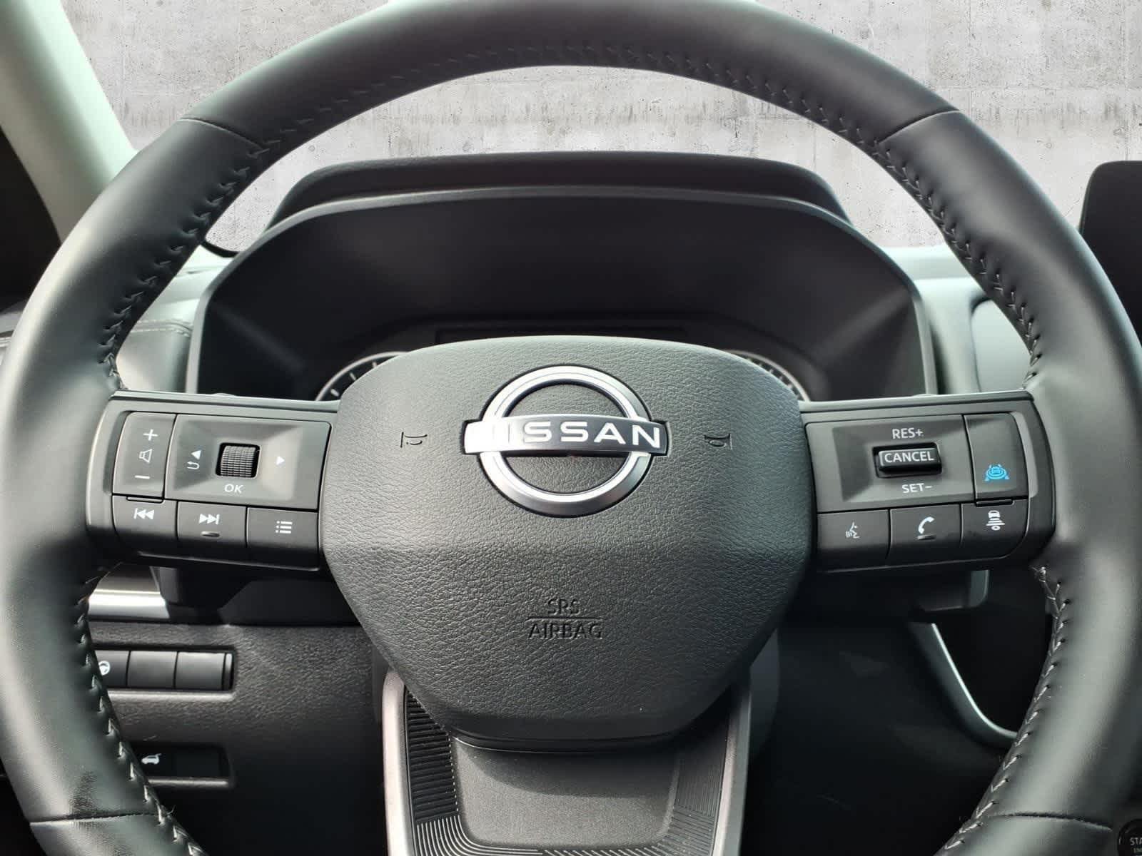 Used 2024 Nissan Rogue S AWD/4WD image 25