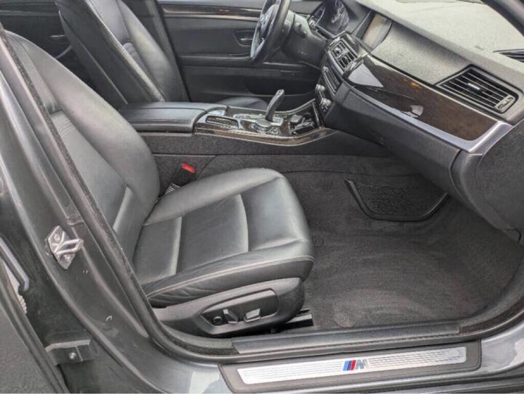 Used 2015 BMW 528i xDrive Sedan image 10