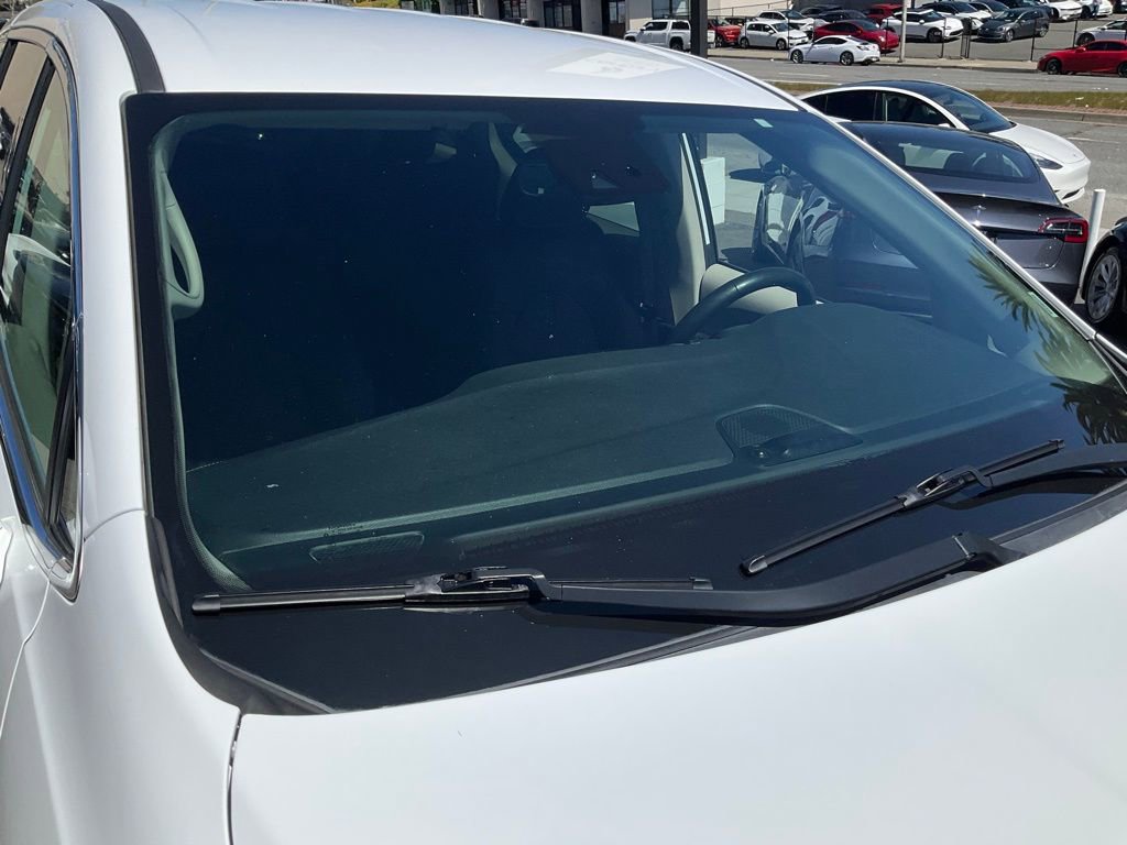 Used 2022 Chrysler Pacifica Touring-L w/ Uconnect Theater Family Group image 86