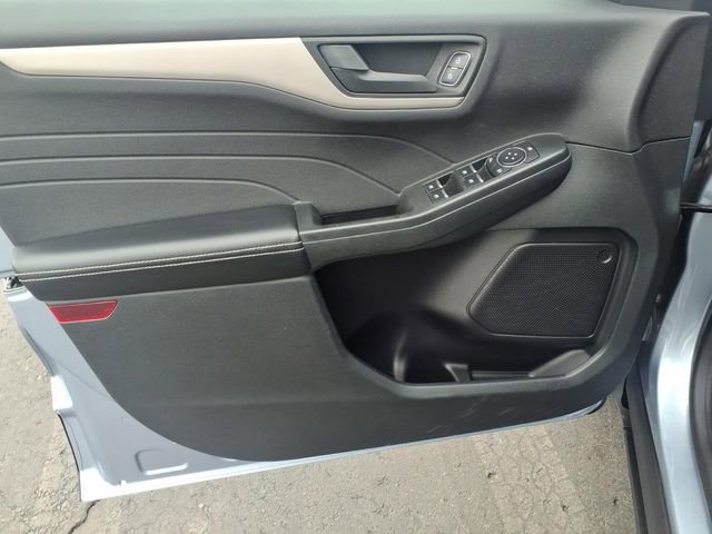 Used 2022 Ford Escape SE w/ Convenience Package image 11