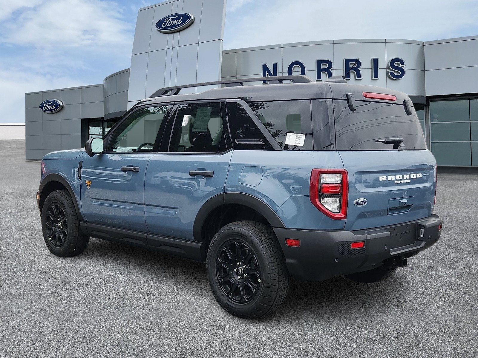 New 2025 Ford Bronco Sport Badlands w/ Badlands Tech Package AWD/4WD image 3