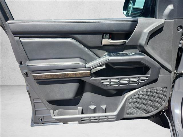 Certified 2025 Toyota Tacoma Limited AWD/4WD image 12
