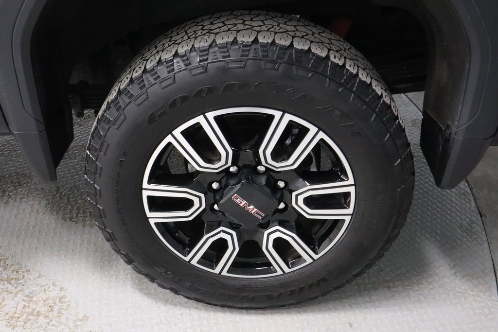Used 2023 GMC Sierra 2500 AT4 w/ AT4 Preferred Package image 19