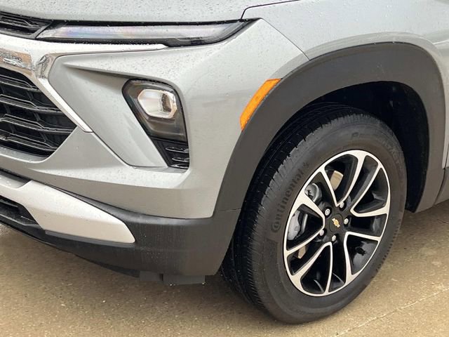 Used 2026 Chevrolet TrailBlazer LT w/ Convenience Package image 9