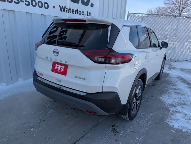 Used 2022 Nissan Rogue SV image 23