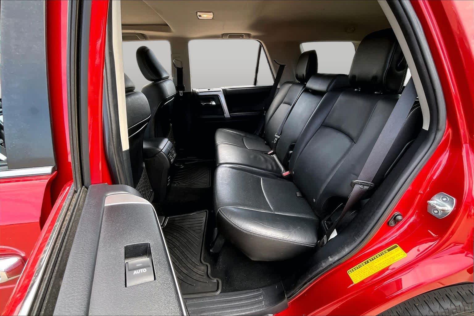 Used 2015 Toyota 4Runner Limited AWD/4WD image 20