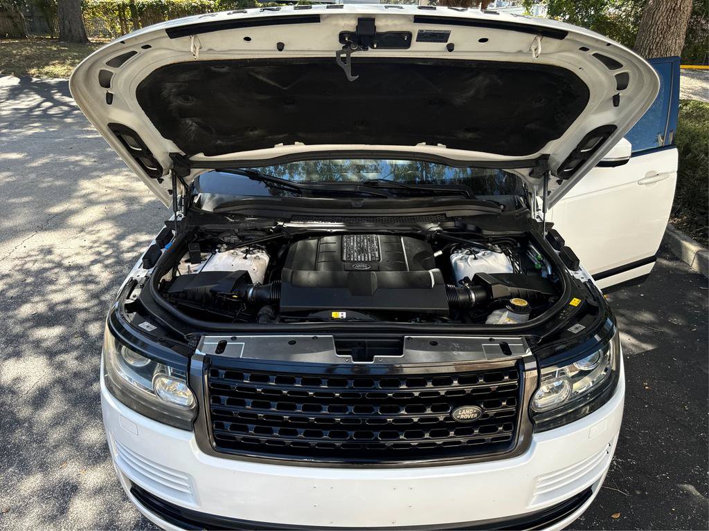 Used 2016 Land Rover Range Rover HSE AWD/4WD image 11