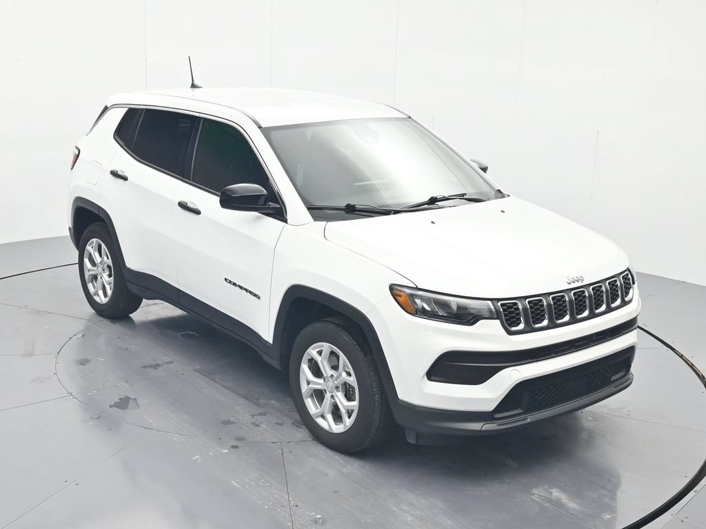 Used 2024 Jeep Compass Sport AWD/4WD image 29