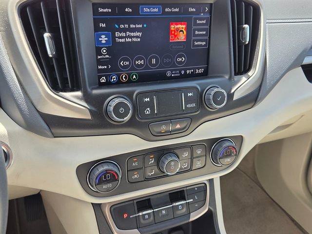 Used 2022 GMC Terrain Denali w/ Denali Premium Package AWD/4WD image 25