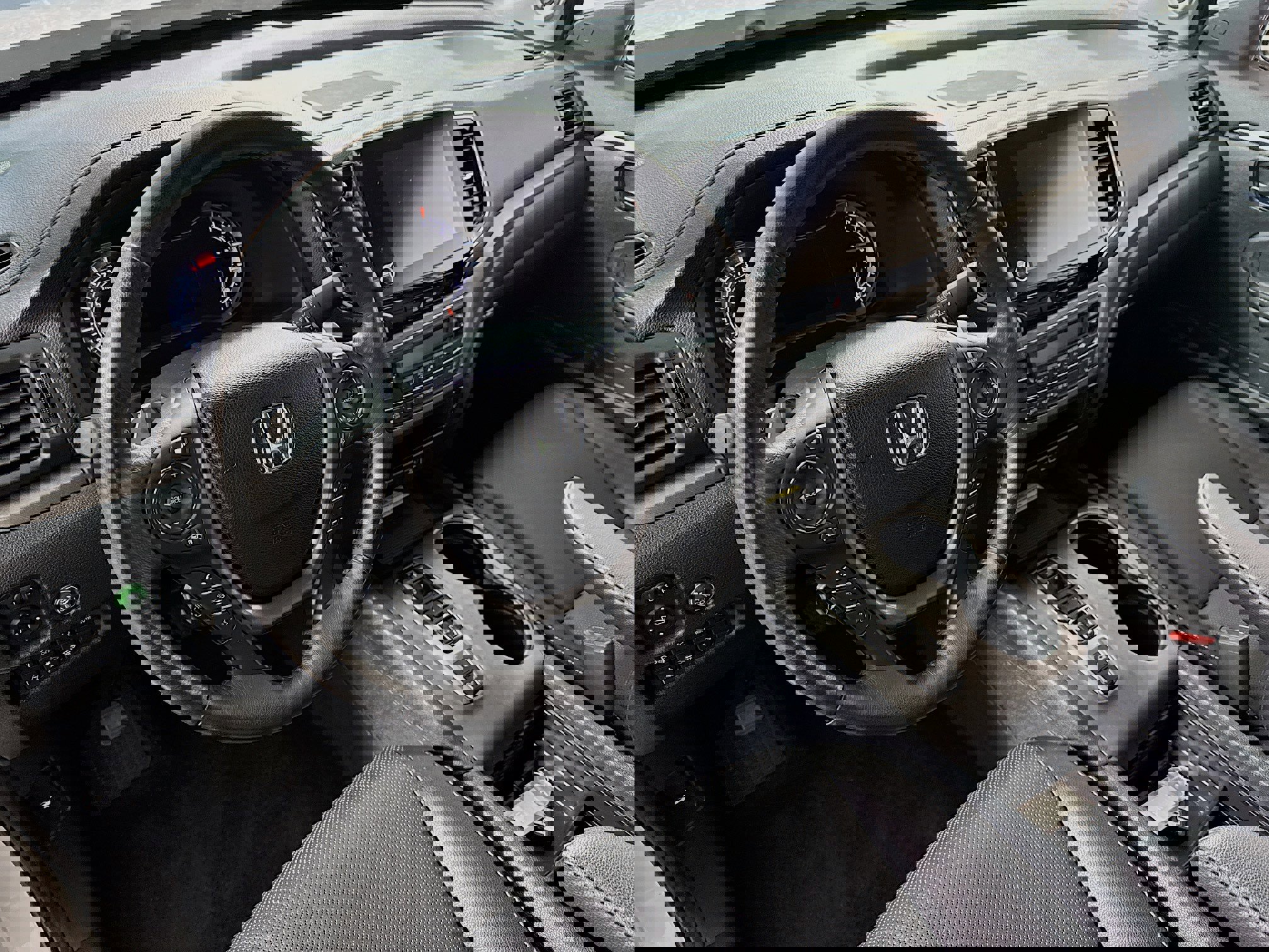 Used 2023 Honda Ridgeline RTL-E image 13