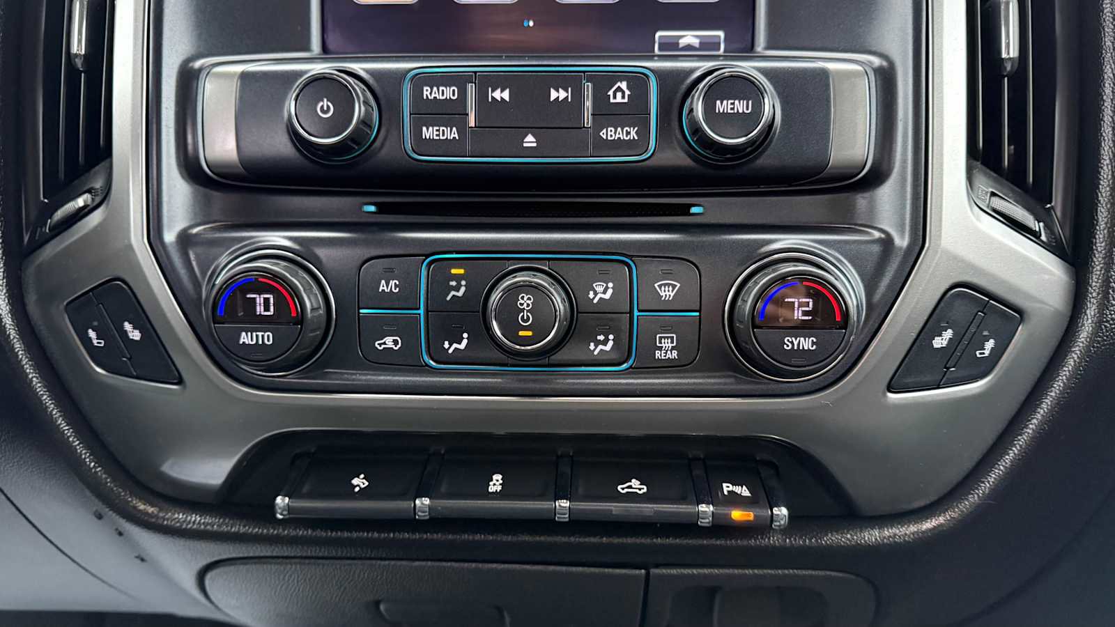 Used 2018 Chevrolet Silverado 1500 LT w/ All Star Edition image 22