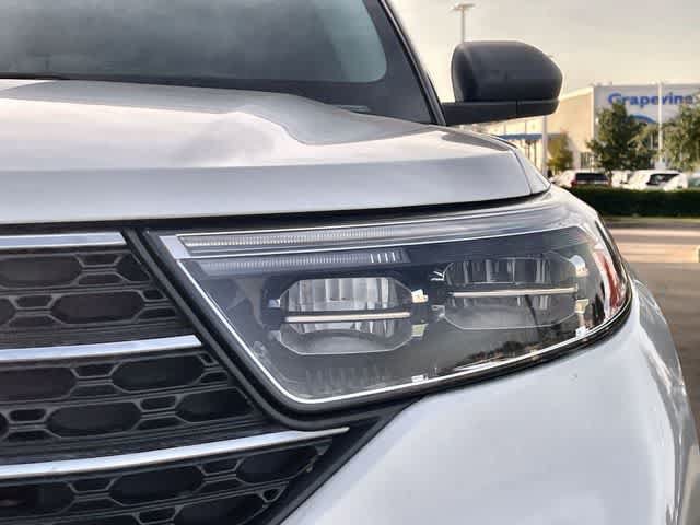 Used 2022 Ford Explorer XLT w/ Equipment Group 202A RWD image 24