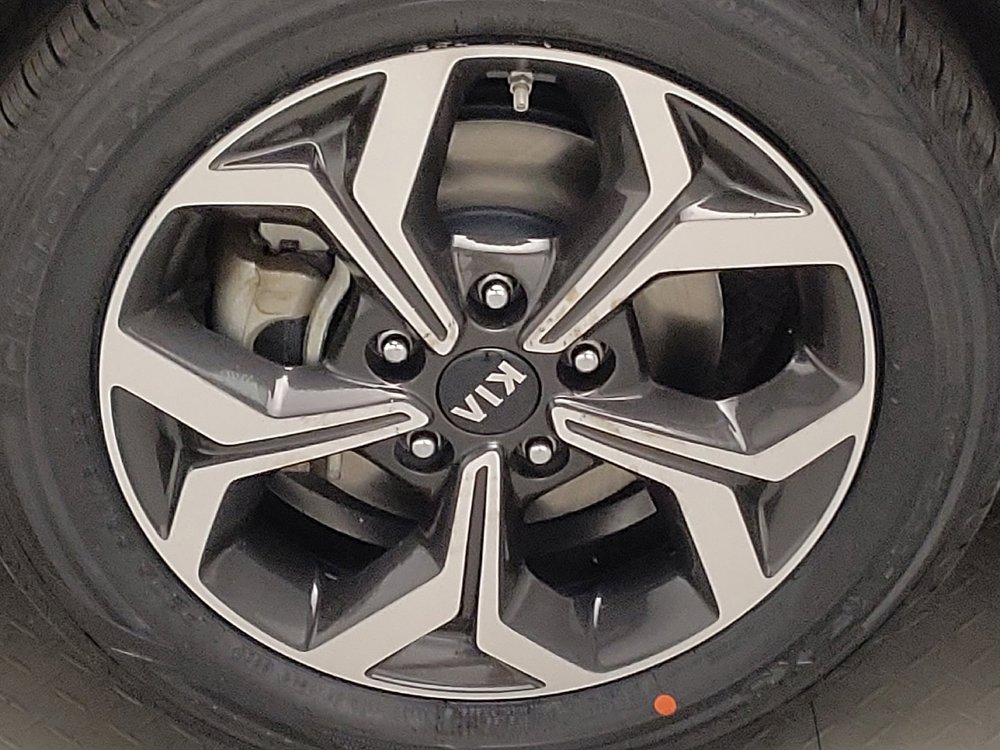 Used 2021 Kia Forte LXS FWD image 31