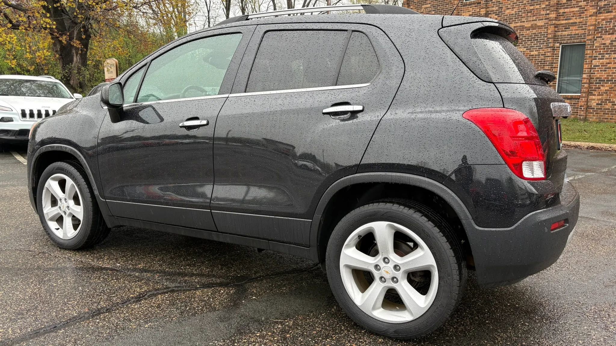 Used 2016 Chevrolet Trax LTZ AWD/4WD image 6