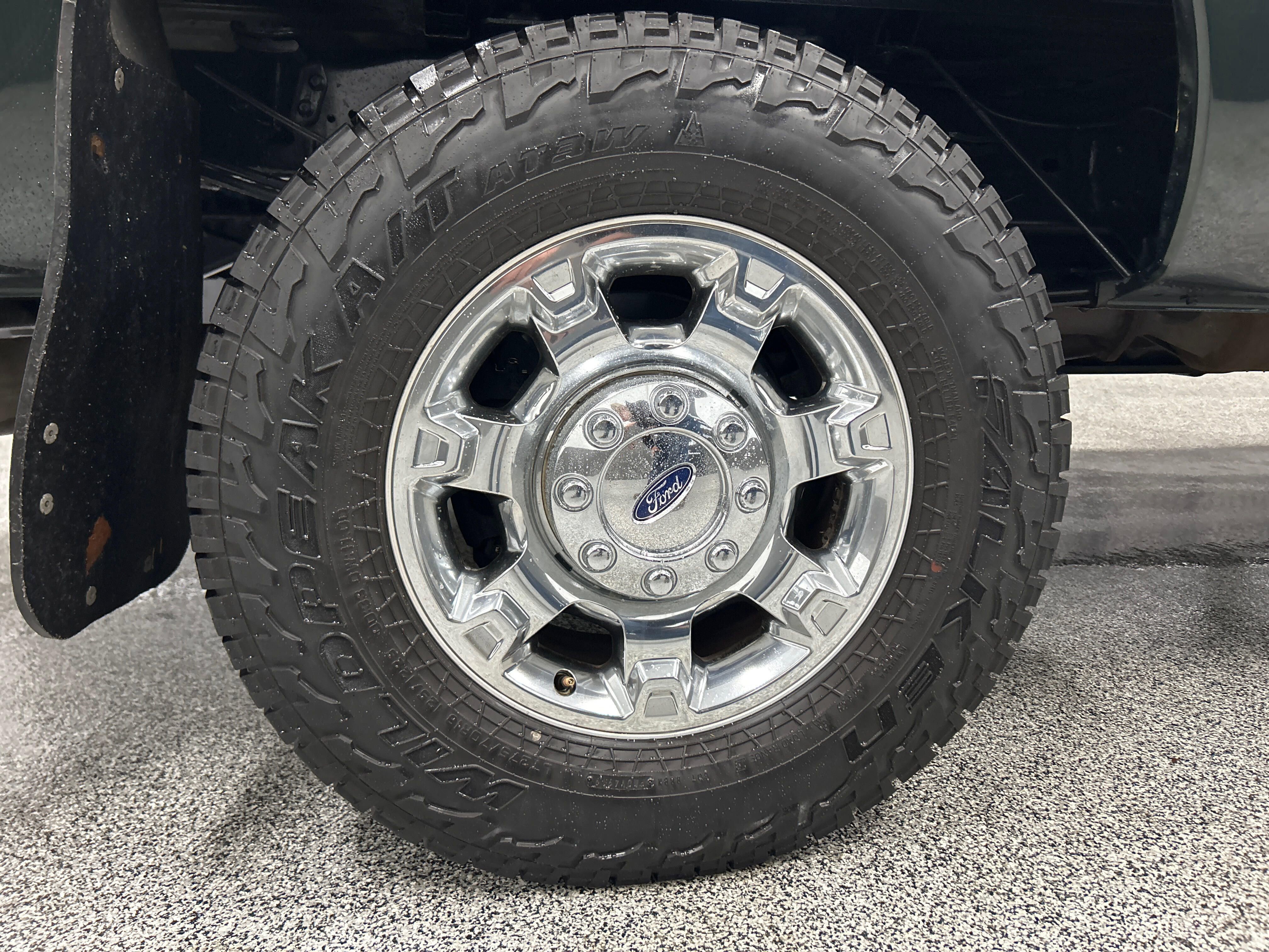 Used 2014 Ford F350 Lariat w/ Lariat Ultimate Package image 7