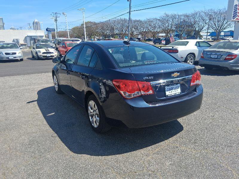Used 2016 Chevrolet Cruze LS image 7