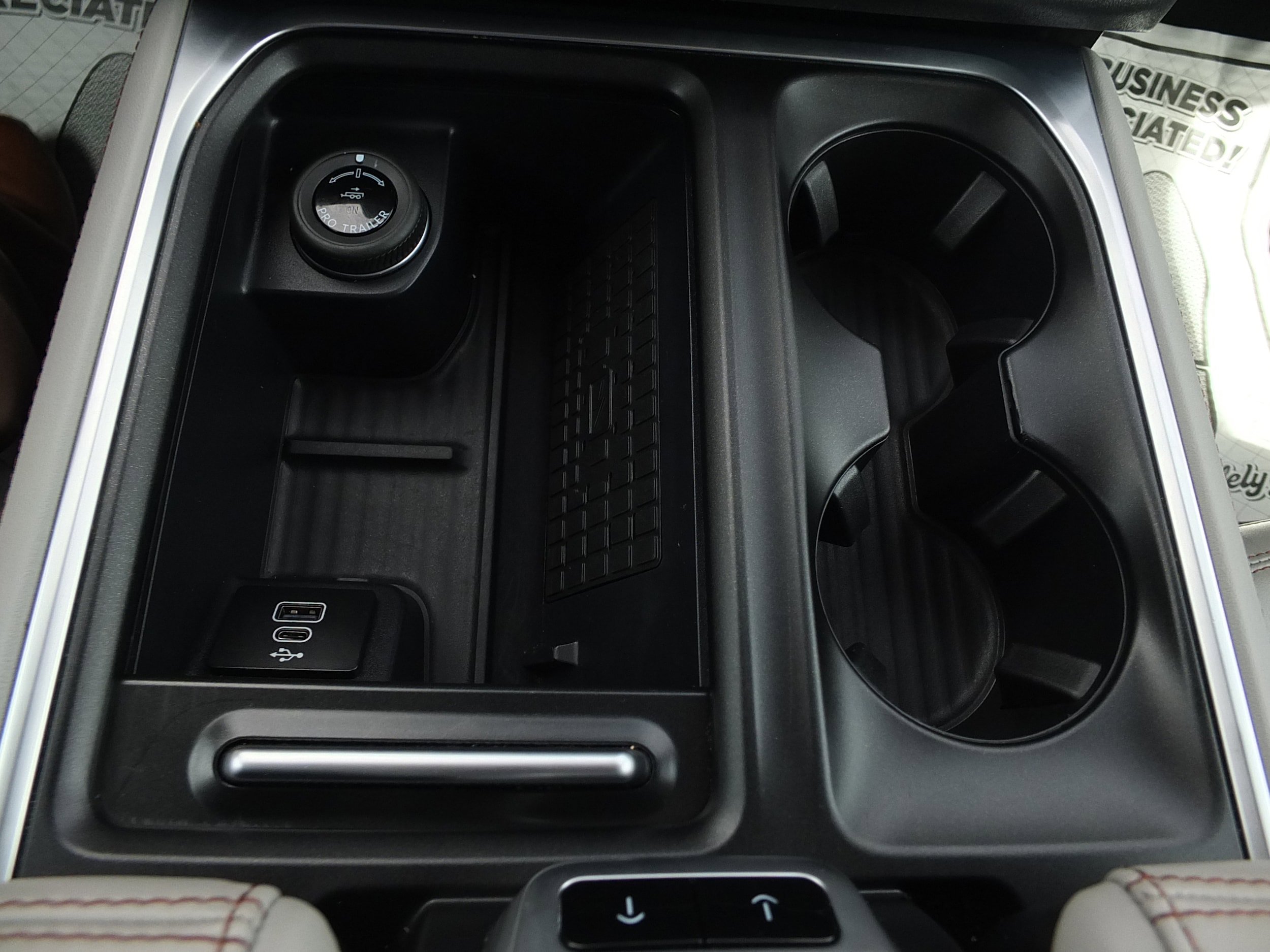 Used 2025 Ford Expedition Max Active RWD image 27