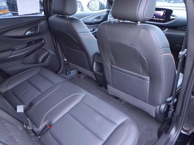 Used 2025 Buick Envista Avenir FWD image 22