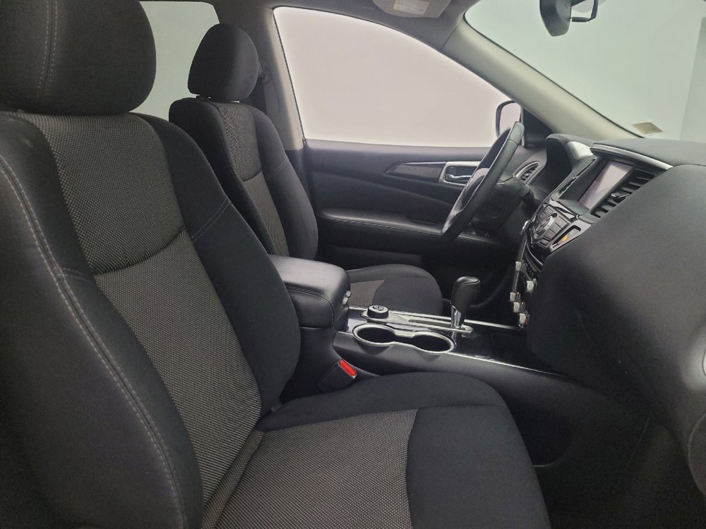 Used 2019 Nissan Pathfinder SV AWD/4WD image 21