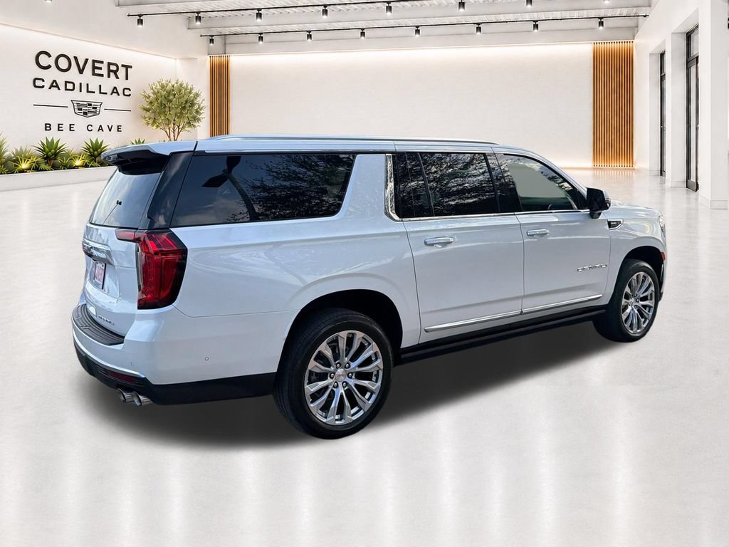 Used 2024 GMC Yukon XL Denali w/ Advanced Technology Package AWD/4WD image 13