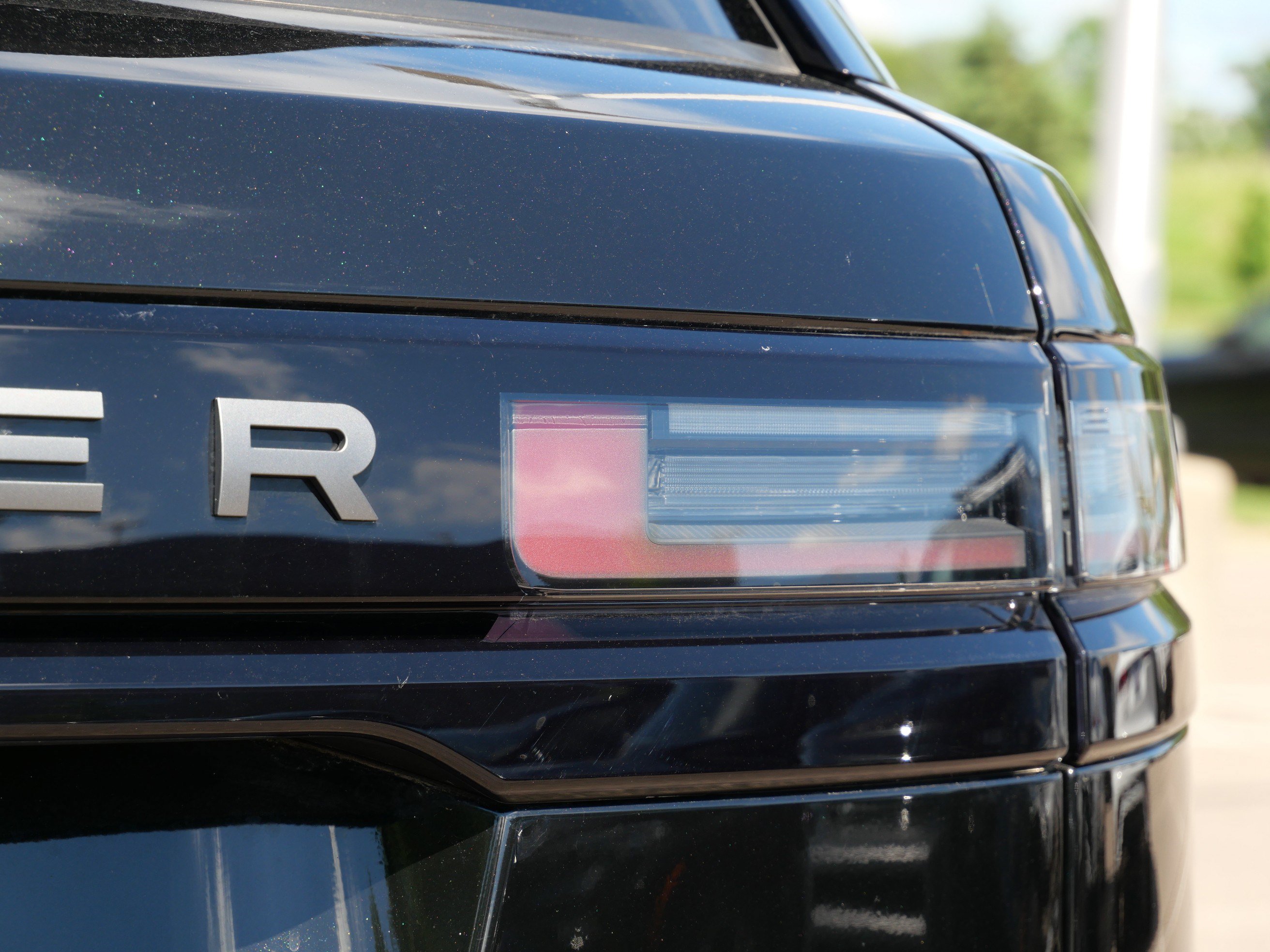 Certified 2026 Land Rover Range Rover Velar S AWD/4WD image 11
