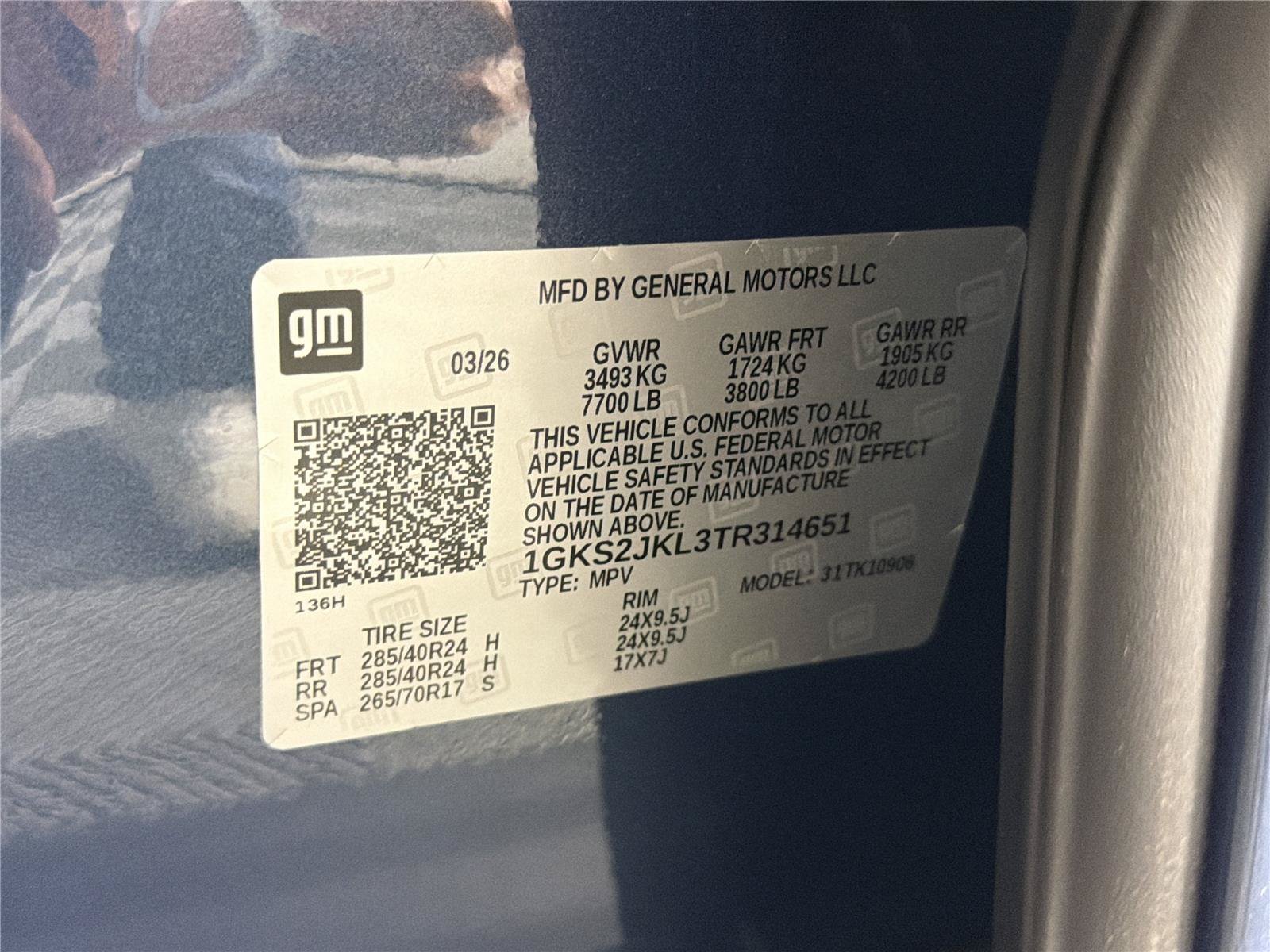 New 2026 GMC Yukon XL Denali w/ Denali Reserve Package AWD/4WD image 36