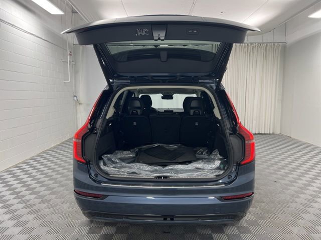New 2026 Volvo XC90 B6 Ultra w/ Lounge Package image 10