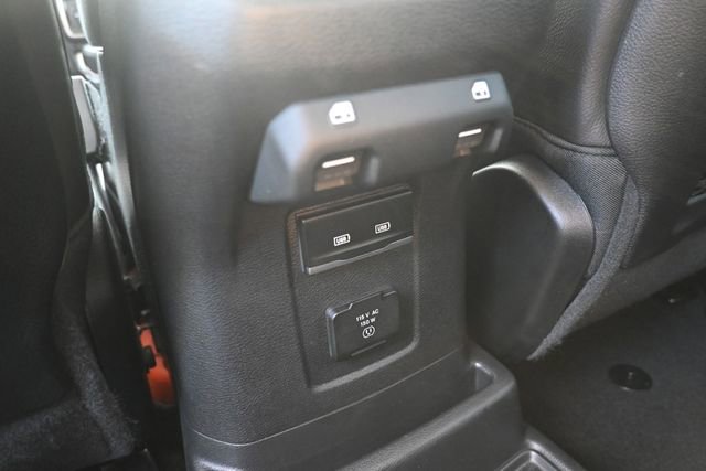 Used 2023 Jeep Wrangler Unlimited Rubicon w/ Cold Weather Group AWD/4WD image 25