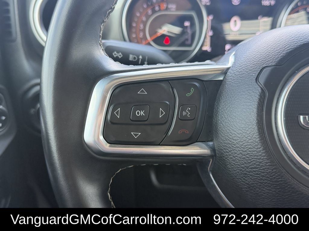 Used 2022 Jeep Wrangler Unlimited Sahara AWD/4WD image 14