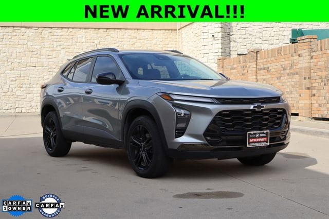Used 2025 Chevrolet Trax ACTIV w/ Driver Confidence Package FWD image 1