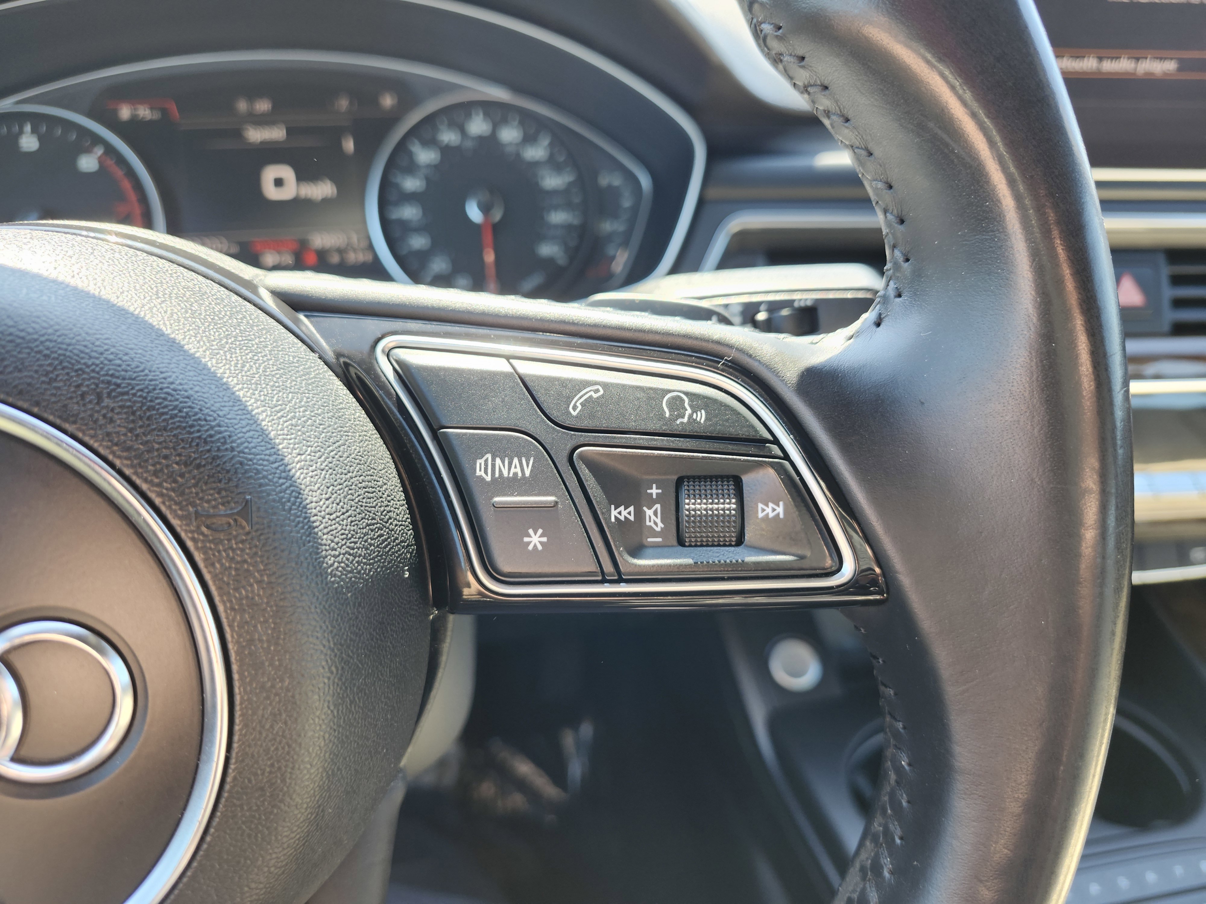 Used 2017 Audi A4 2.0T Premium w/ Audi MMI Navigation Plus image 40