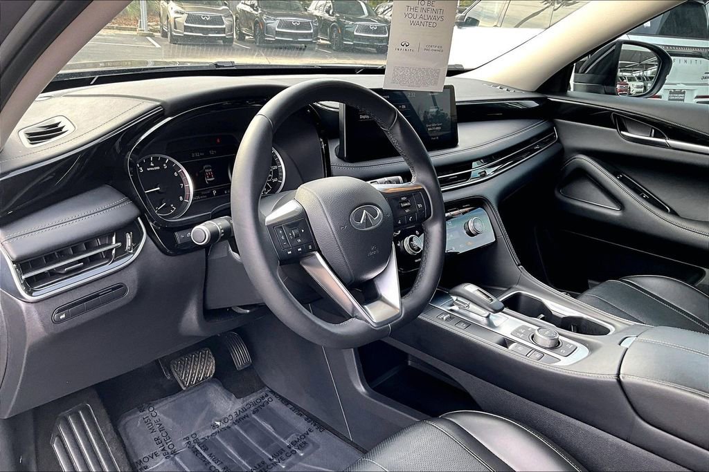 Certified 2025 INFINITI QX60 Pure image 18