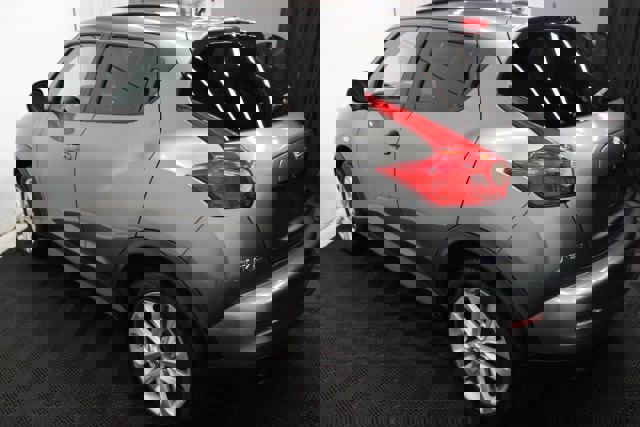 Used 2013 Nissan Juke SV image 9