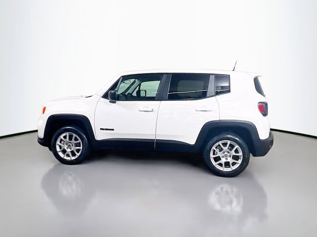 Used 2023 Jeep Renegade Latitude AWD/4WD image 6