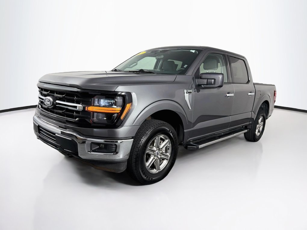 Used 2025 Ford F150 XLT w/ Equipment Group 301A Standard AWD/4WD image 3